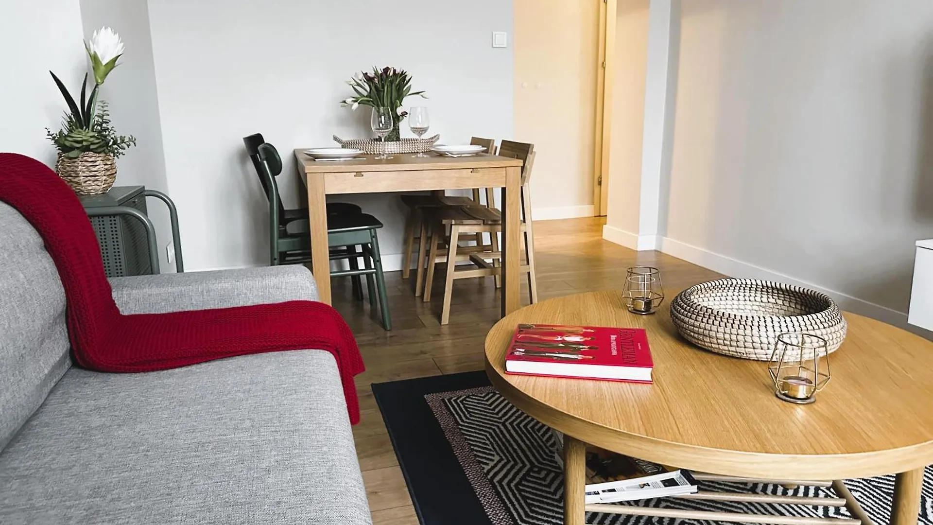 Apartment Plac Zbawiciela By Global Apart Warsaw